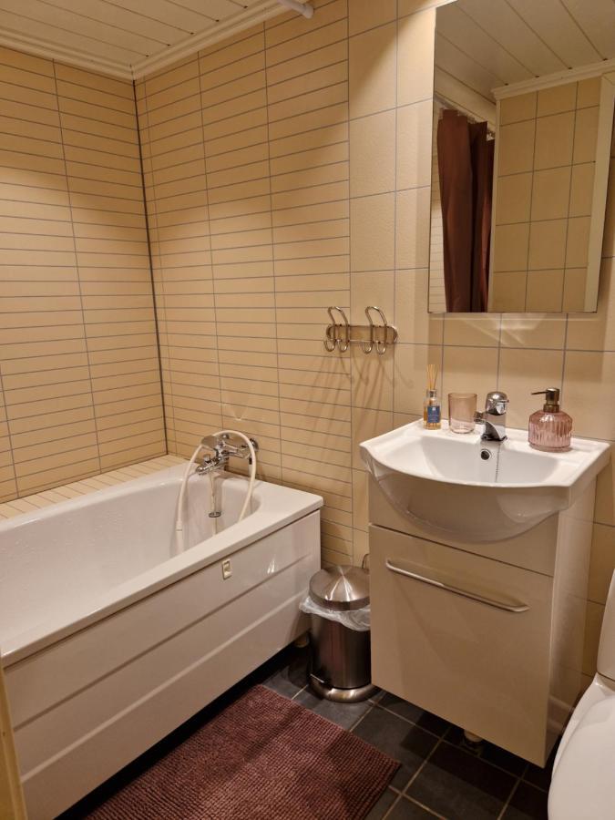 Your Place To Stay In Lofoten At Our Family House! بولستاد المظهر الخارجي الصورة